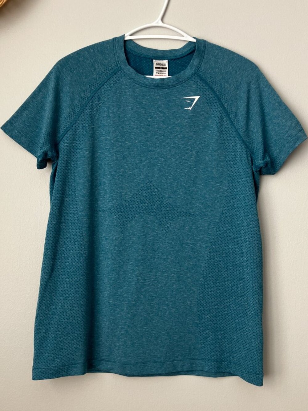 Gymshark Short Sleeve T-Shirt Women's Crew Neckline Size M
